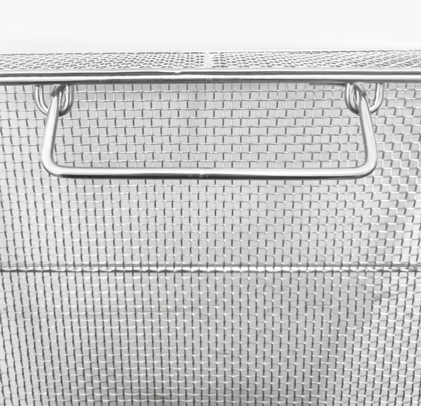 Customized stainless steel medical disinfect woven wire mesh basket shallow wire mesh basket metal wire golf basket