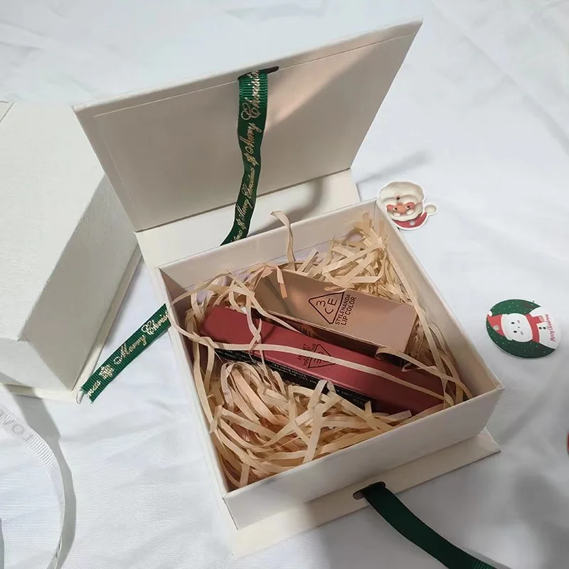 FORTE Eco-friendly Cardboard Paper Gift Box Custom Logo Jewelry Box Magnetic Flap Ribbon Closure Jewelry Gift Box With Pouch Bag