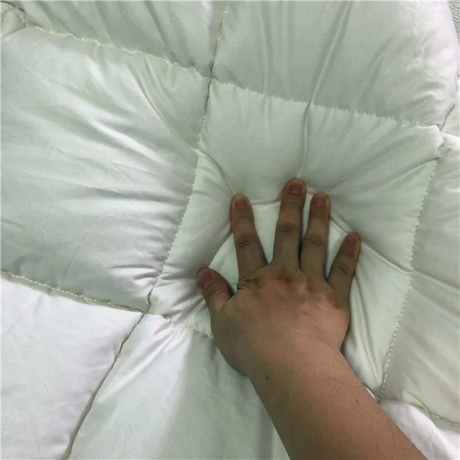 Drop Shipping Wholesale Customized Size Super Cozy Lightweight 205TC Cotton Bedding Quilt Cover Polyester Filling Bed Comforter