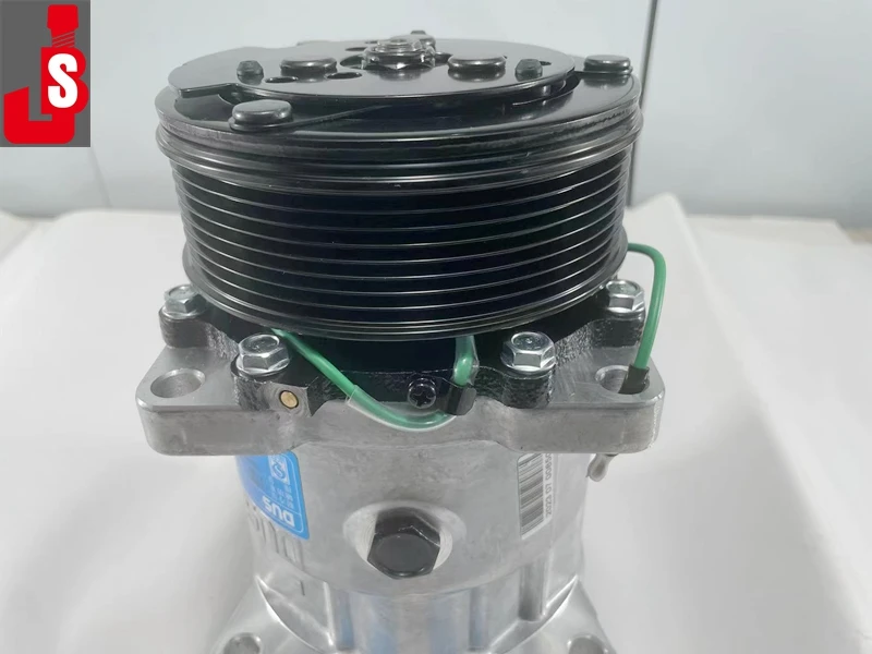 AC compressor for sinotruk howo shacman m3000 x3000 dongfeng trucks air condition parts OEM 7H15