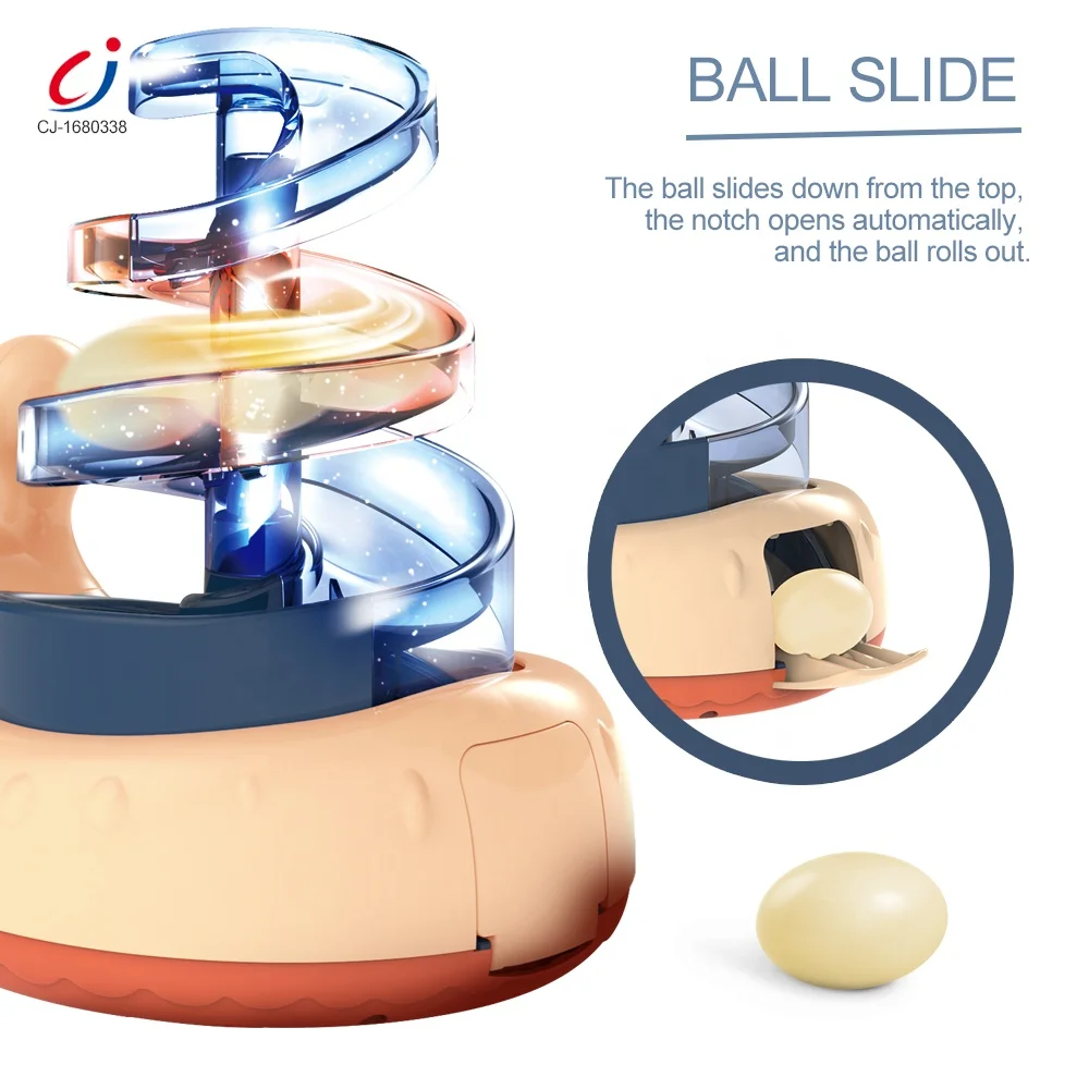 New 2021 Musical Educational Universal Kids Toy, Fun Cartoon Direction Eletric Walking Snail Track Baby Rotator Toy With Light