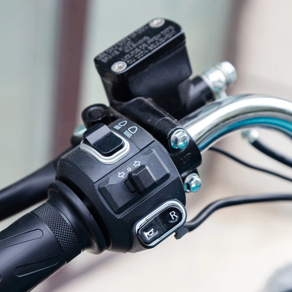 2800W fashion safe powerful high speed fast electric motorcycle 85km/h max speed off-road electric motorbike