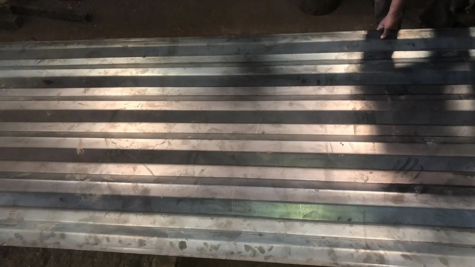 Galvanized Metal Roofing Sheet for Container Covers Weather-Resistant and Long-Lasting