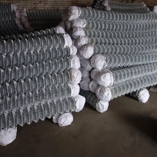 Heavy Duty PVC Coated & Galvanized Chain Link Wire Mesh Fence Farm Garden Slope Protection Chain Link Fencing