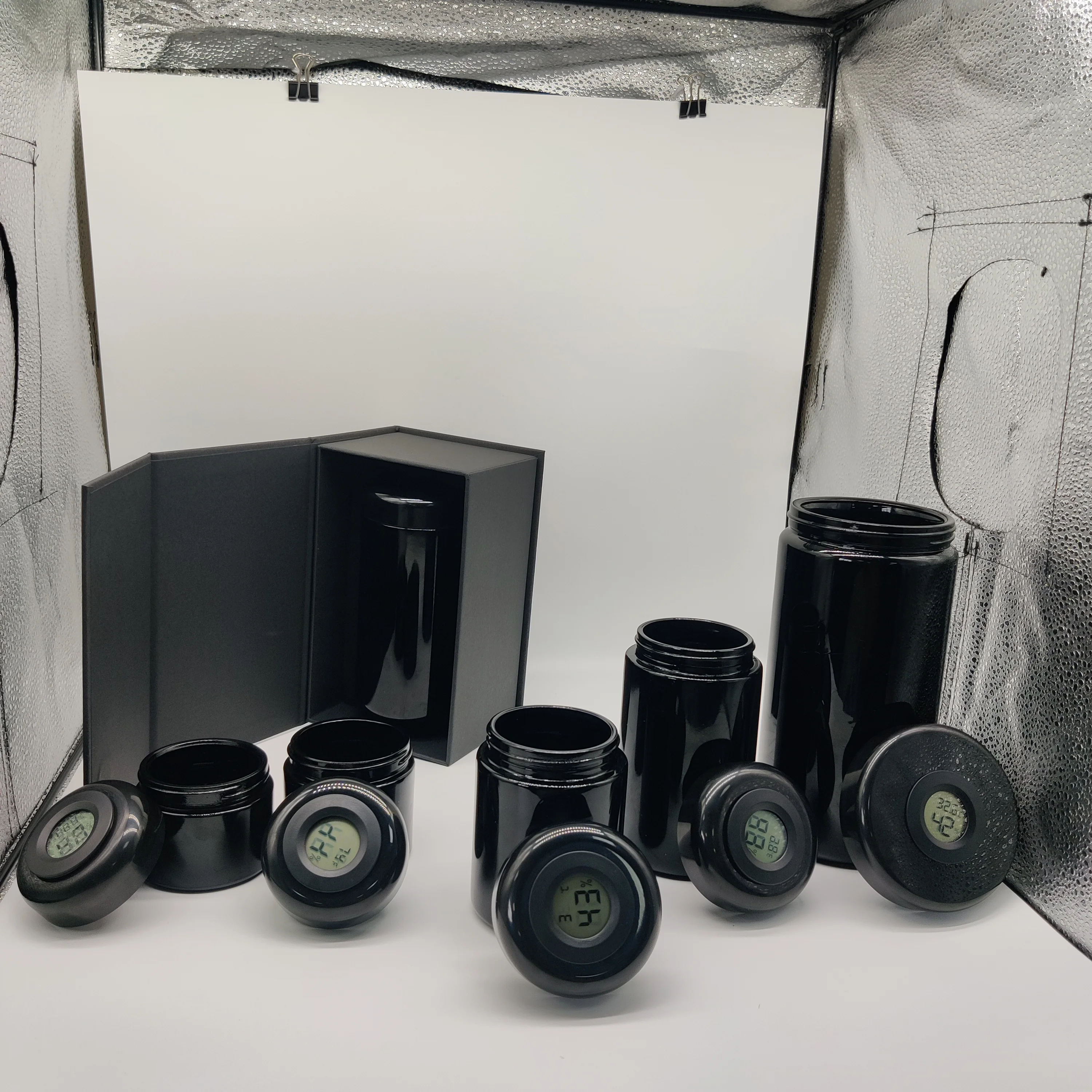 wholesale flower packaging stash jar UV proof glass jar 35 gram black glass jar with thermometer Hygrometer on the lid
