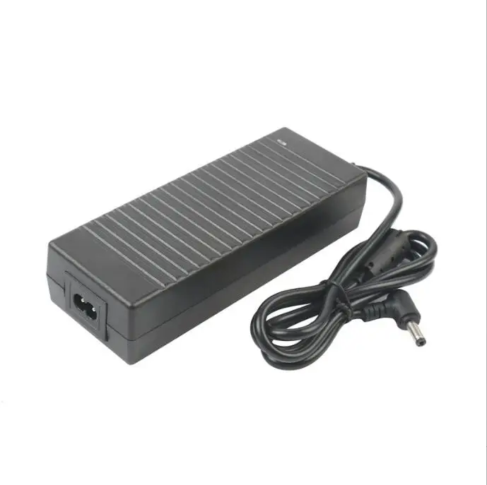 Source manufacturer produces 12v 10A power adapter switching power adapter