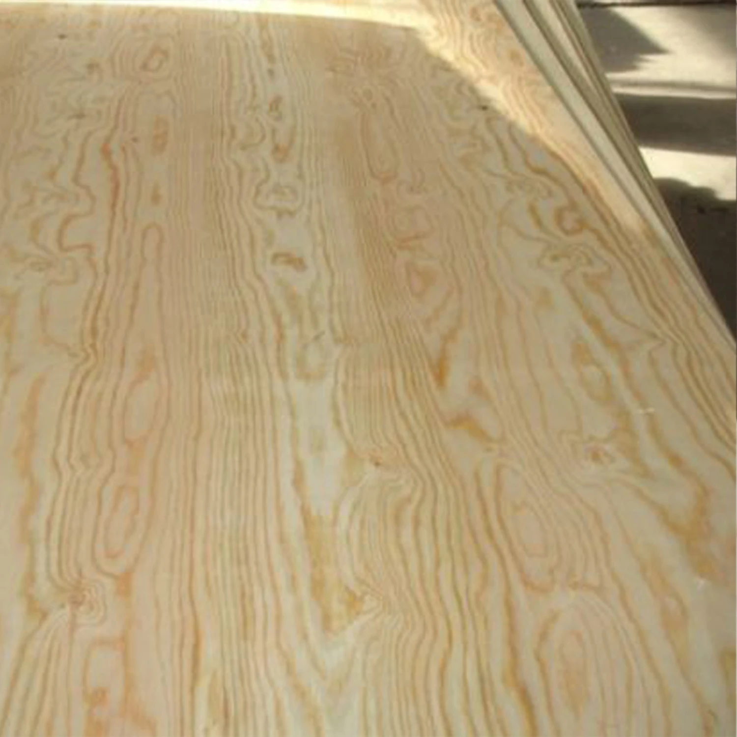 wholesale Commercial and Furniture Usage18mm1200mmx2400mm okoume phenolic glue marine okoume plywood sheet