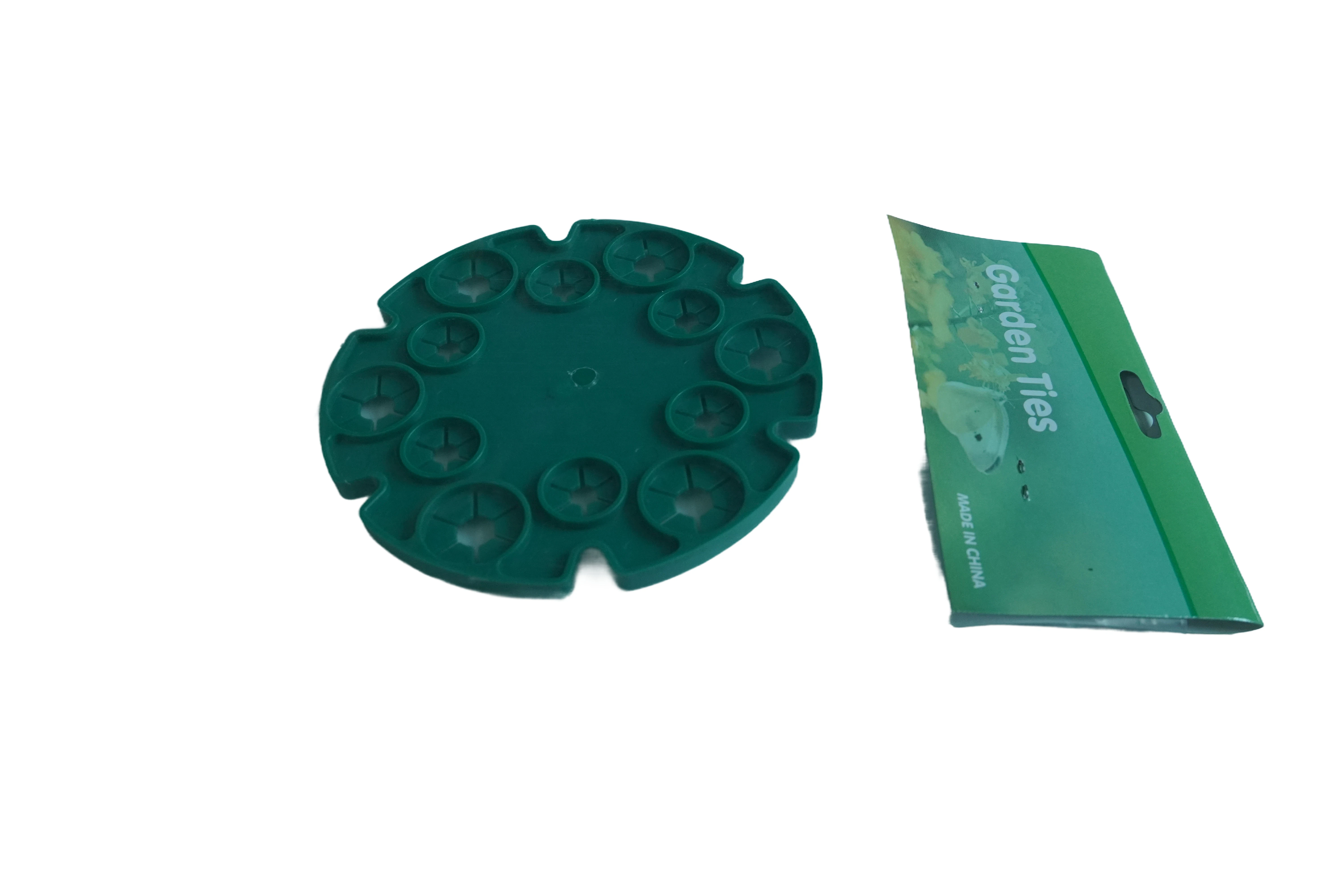 wrapped with plastic steel pipe fixed frame, green bamboo disc flower pillar, horticultural climbing trellis