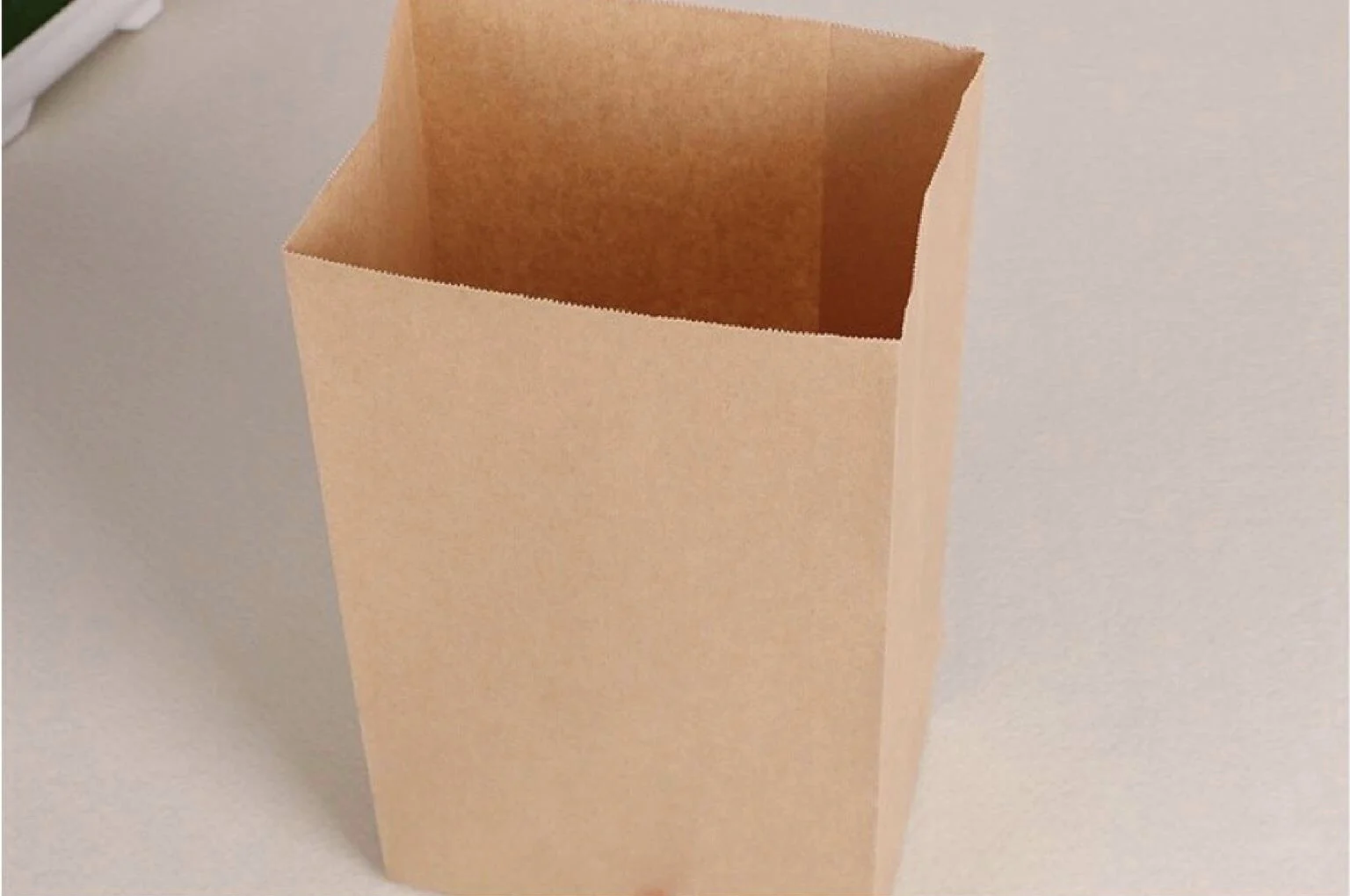 XKFD-220 Square Bottom Kraft Paper Bag Making Machine With Printing Price