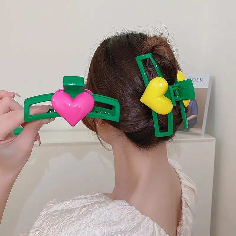 fashion quality pink yellow claw heart shaped acrylic hair clips