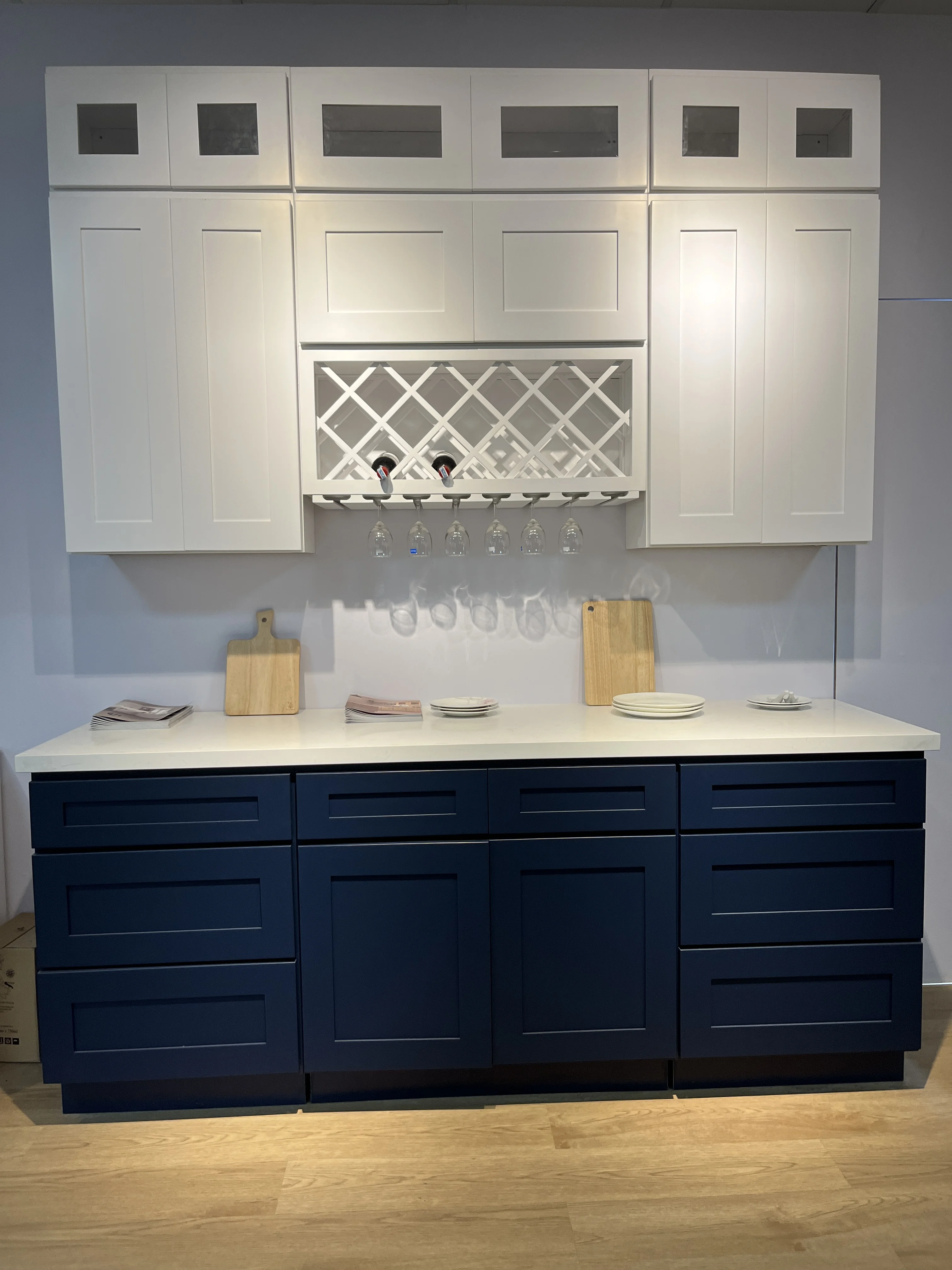 Vietnam Factory Kitchen Storage Wood Veneer Cupboards Solid Wood Navy Blue RTA Kitchen Cabinets Modern