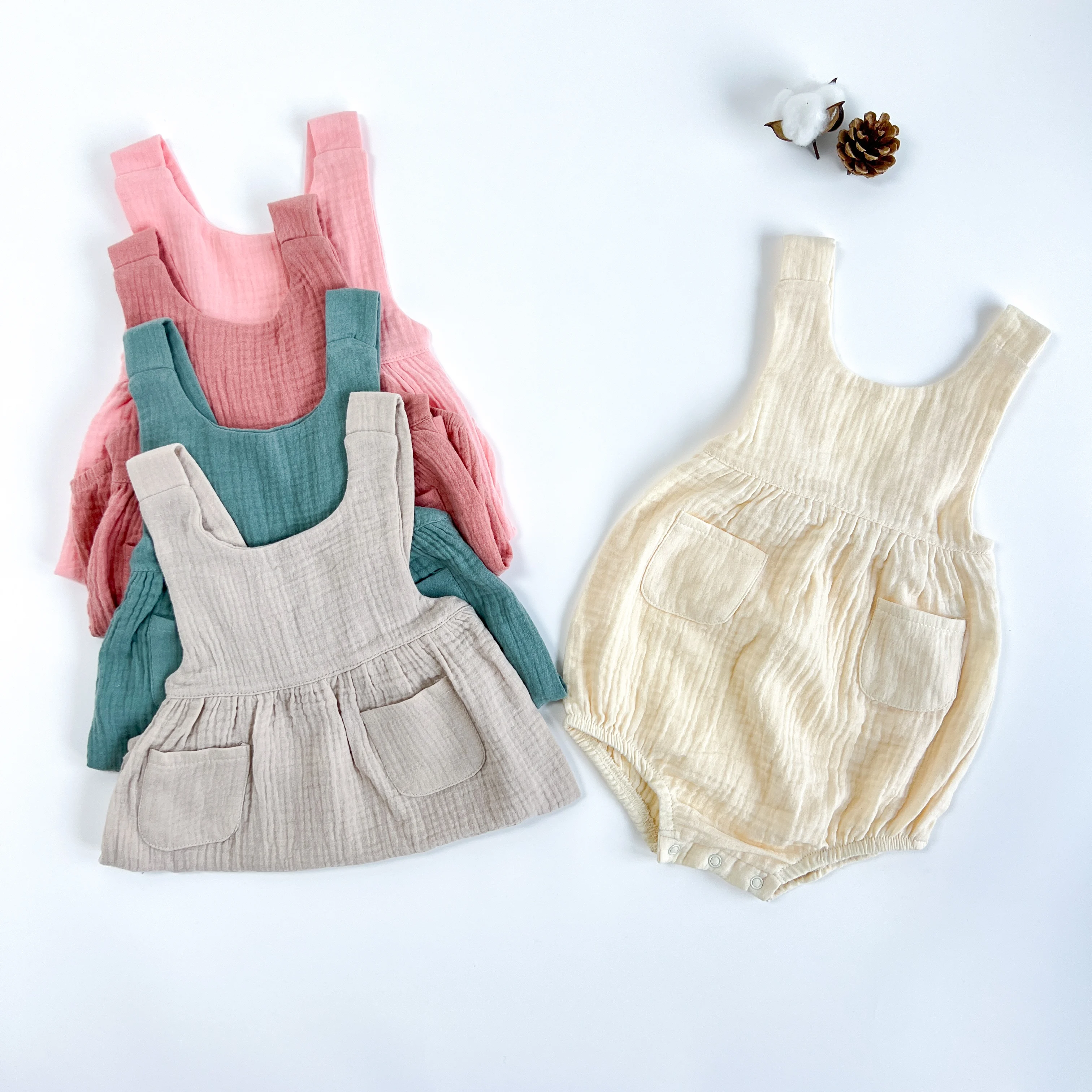 Summer Organic Cotton Muslin Baby Clothes Infant Sleeveless Pocket Romper Baby Solid Bodysuit