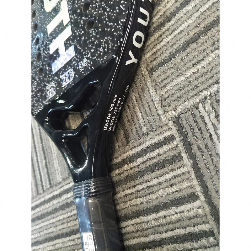 China Manufacturer Ready To Stennis Racket Carbon Fiber Padel Racket In Padel Court