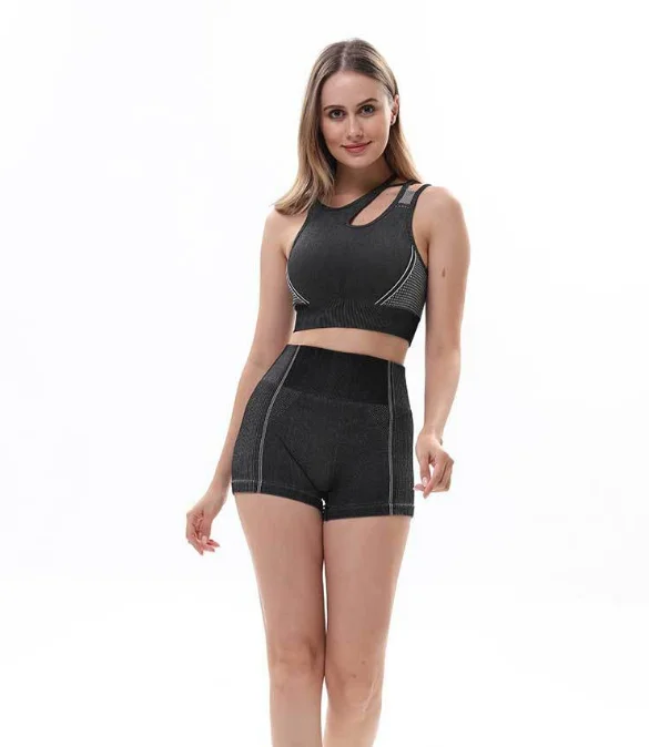 drop shipping  2021 wholesale new womens gym yoga sports fitness bra and shorts summer solid color Seamless Stretchy yoga set