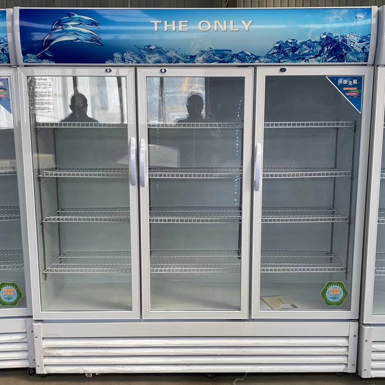 Холодильник с тремя дверцами, охладитель для напитков