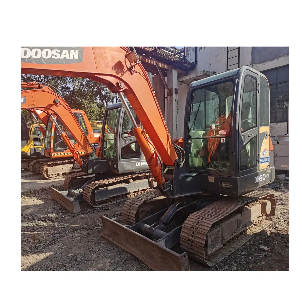 Hot Sell cheap price japan original Used construction machinery DH60 DH55 PC55 DIGGER  for Sale in shanghai
