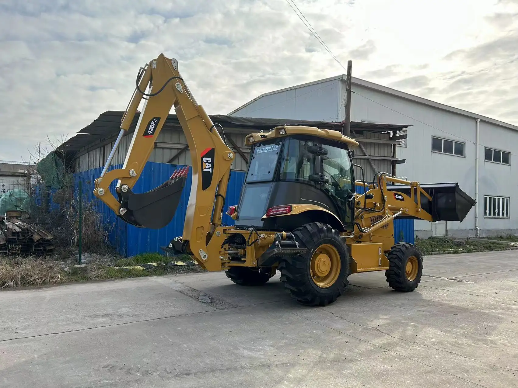 Экскаватор-погрузчик Cat 420f 420f2 Подержанные гусеничные 420/410/430 экскаваторы-погрузчики для оптовой продажи