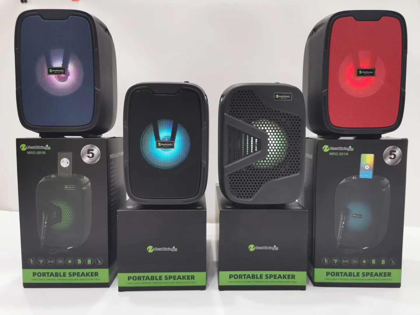 Surround Stereo Sound Wireless Dual Channel Portable Bt Speaker Waterproof With Long Battery Life