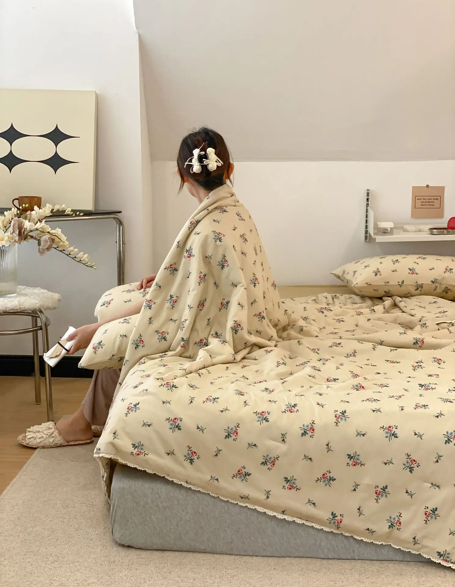 С мелким цветочным принтом, трикотажные хлопковые ощущение прохлады кружева ощущение мягкости на коже моющиеся летом прохладно Стёганое одеяло тонкий кондиционер Стёганое одеяло
