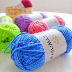 Wholesale Cheap Polyester Hand-knitted Yarn Knitting Carpet Toys with Multiple Color Options Yarn Ball 50g