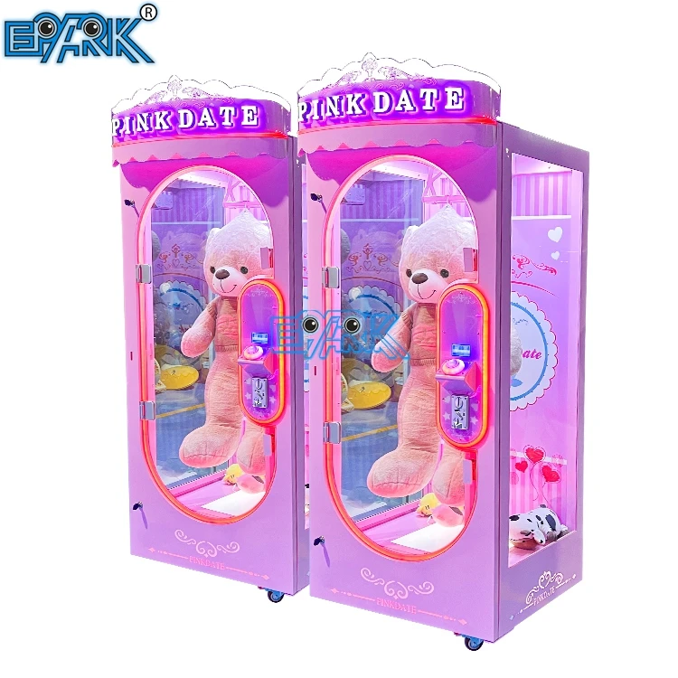 Coin Operated Game Machine Pink Date Cut Gift Game Arcade Machine Claw Machines
