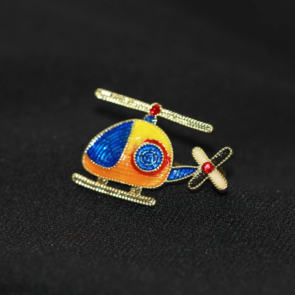 Sweet lovely cartoon drop oil coloured drawing helicopter brooch men and women with the same money to prevent go bare pin