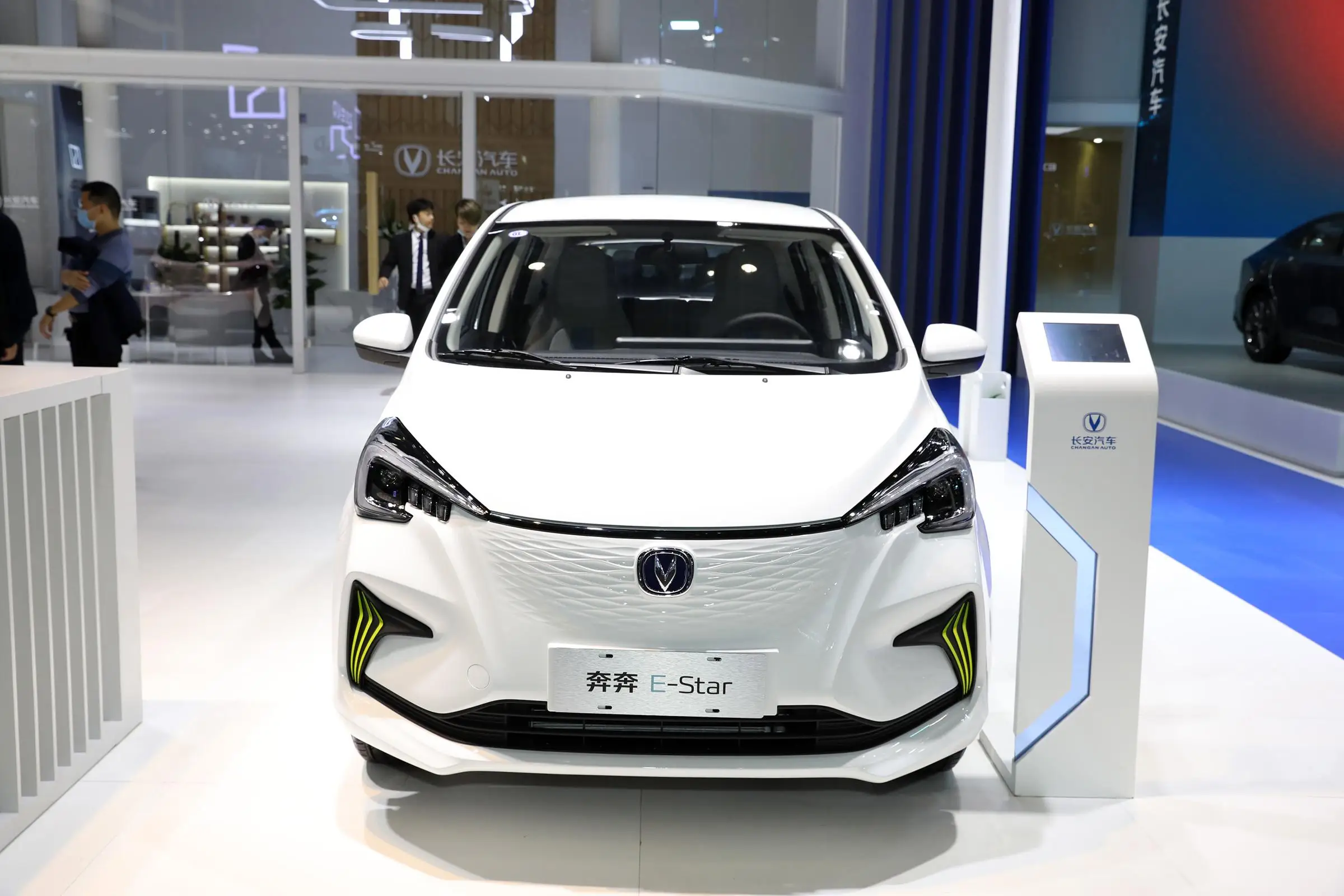 Changan Benben E-Star Range 310Km Low Price High Quality electric car changan