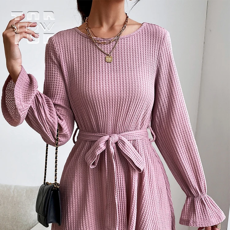 Летнее дышащее трикотажное женское Повседневное платье на заказ, праздничные пикантные платья с длинным рукавом и поясом, хлопковое платье-трапеция с воланом и круглым вырезом