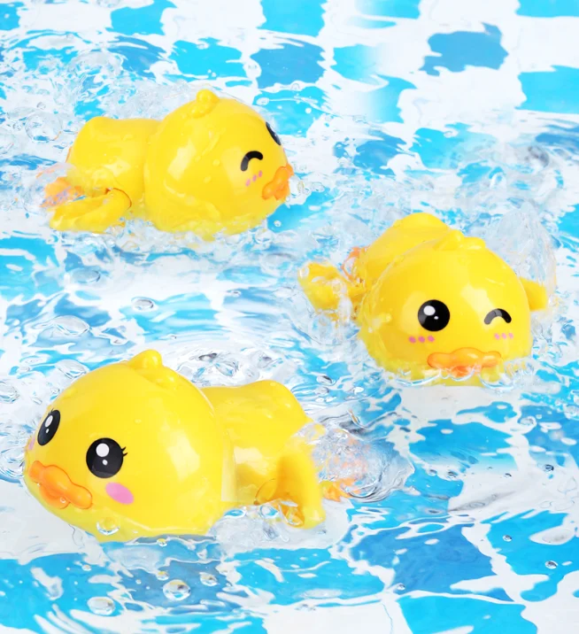 Hot selling cute cartoon yellow duck bath toys for kids pool swimming toys for bath