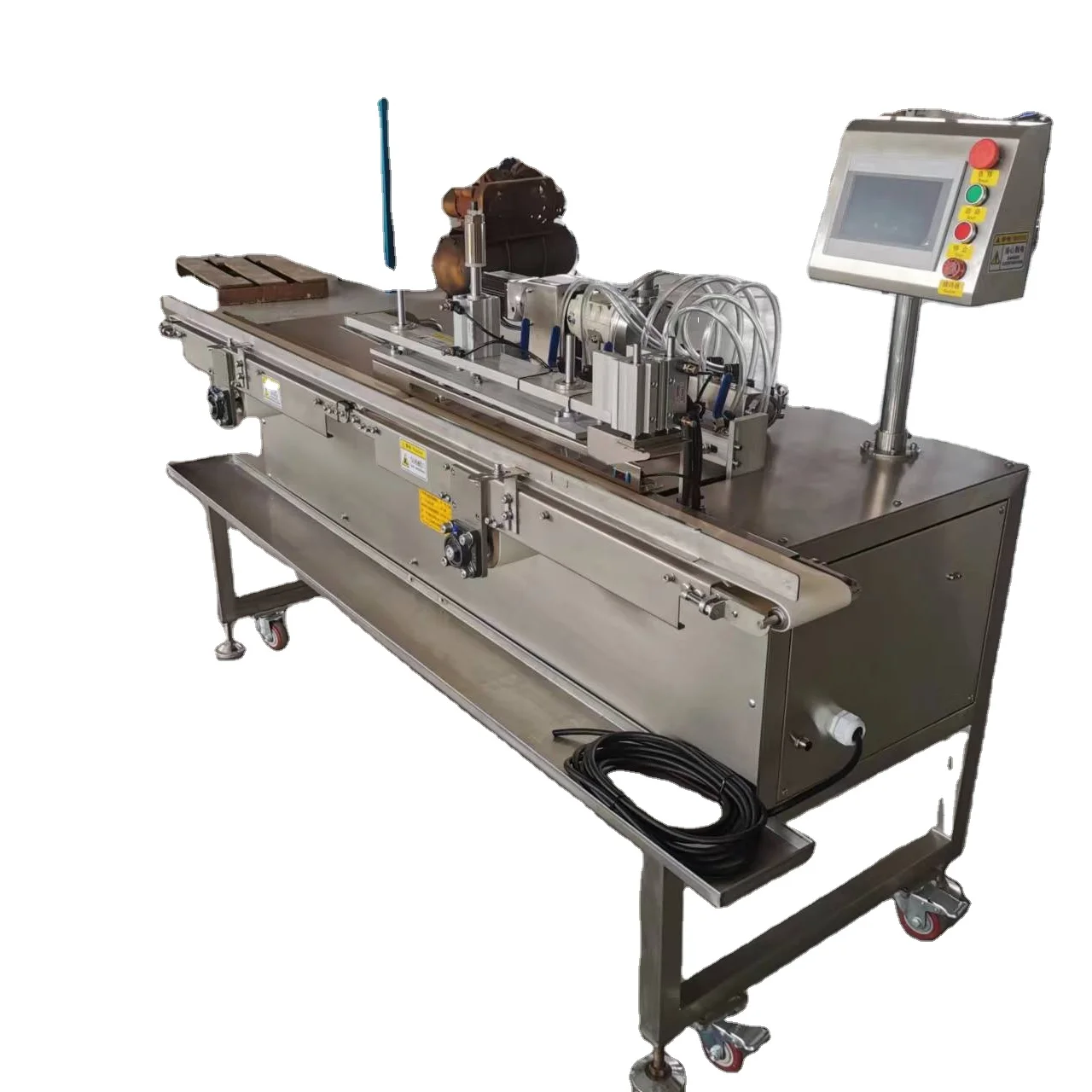 Supply automatic CNC touch screen conveyor belt bread sandwich machine cake core injection machine