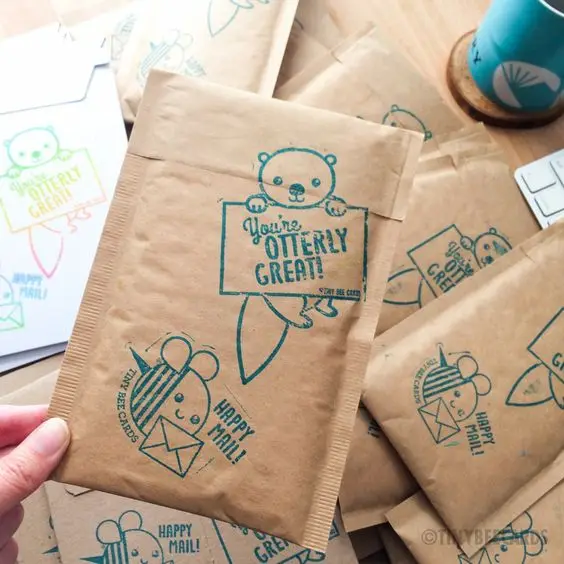 China Factory Wholesale Paper Polymailer Mailing Kraft Padded Envelopes Custom Logo Shipping Bags