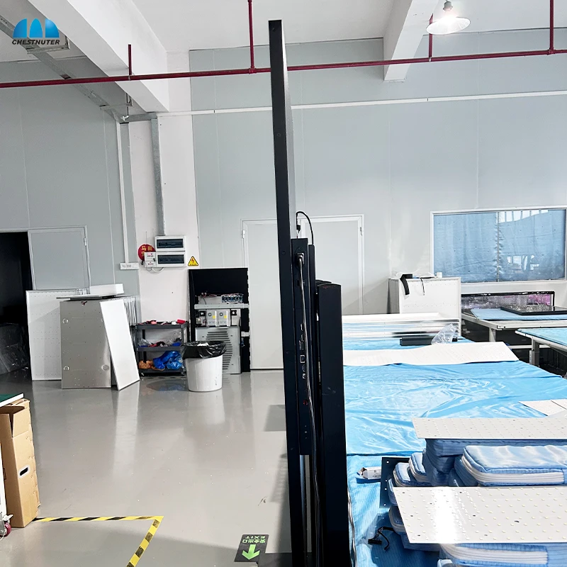 High Brightness window hanging 2500 nits 4K sunlight readable retail window display with CMS software window Lcd display