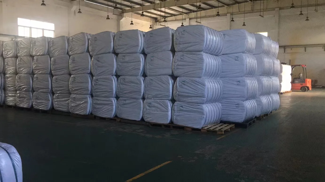 good quality Low Melt polyester staple fiber 4d*51mm with low price for filling Polyester Fiber Manufacturers and Suppliers