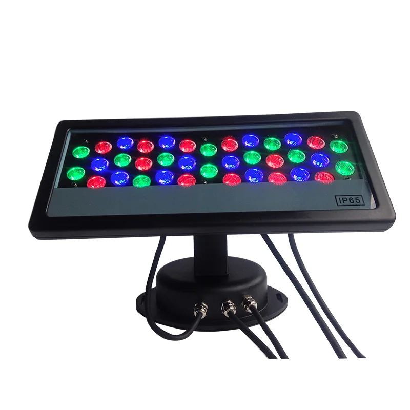 Светодиодная световая панель 36X1 Вт DJ Uplight Color Kinetics ColorBlast настенная