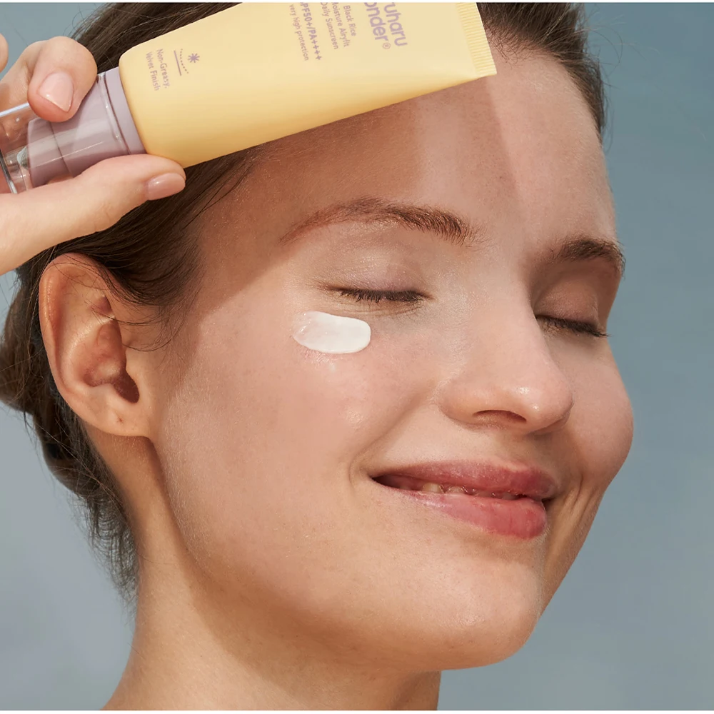 Haruharu Wonder Black Rice Moisture Airyfit Daily Sunscreen 50ml (1.69fl.oz) Reef Safe Formula Sunscreen