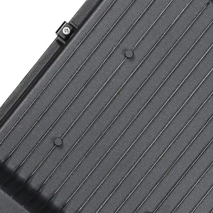 Aluminium Body Super Brightness Cool White 60w 100w 150w 200w LED Solar Street Light