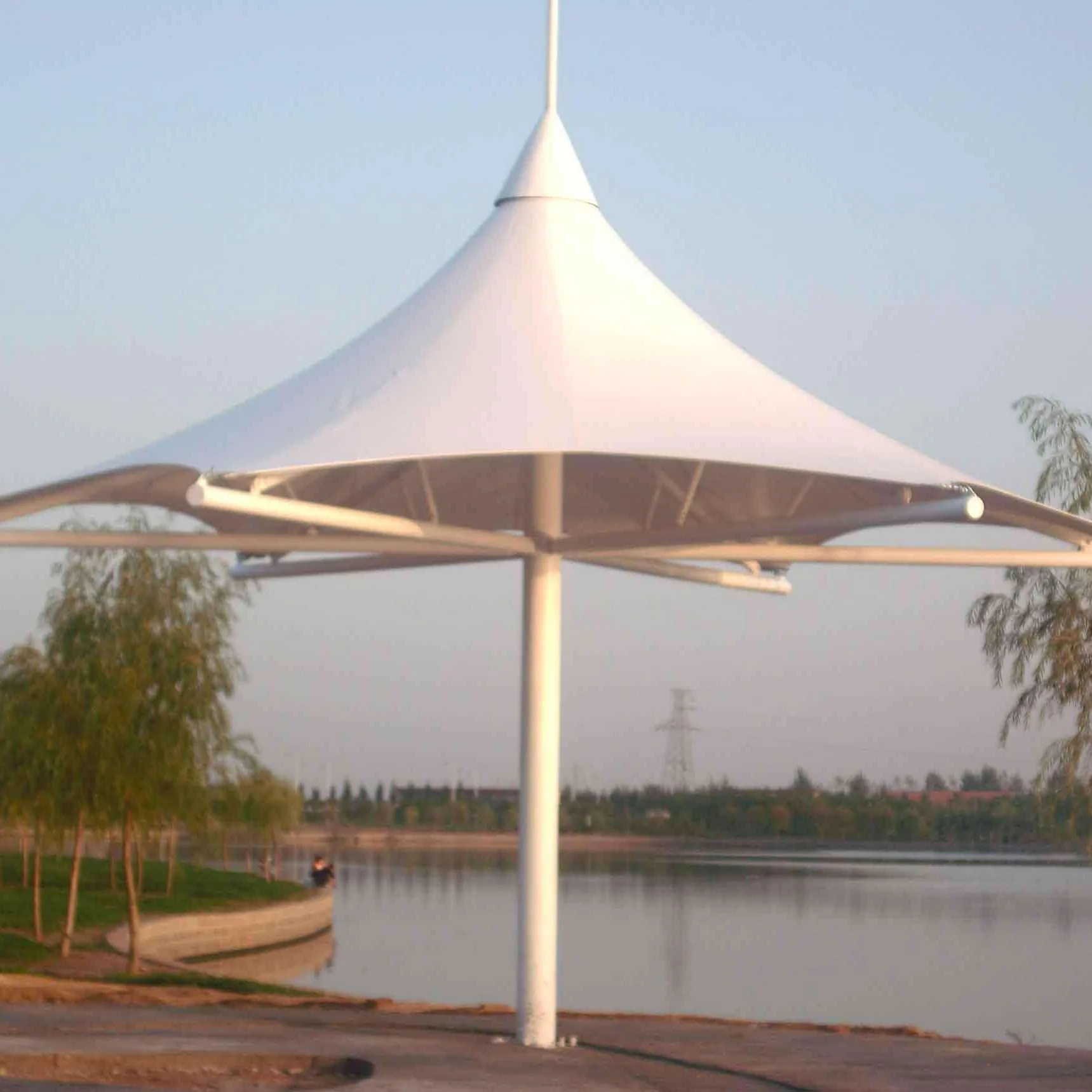 Customized Modern Design PVDF Sunshade Tensile Beach Umbrella with PTFE Membrane for Outdoor Garden Park & School Application