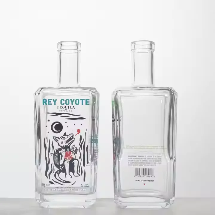 Gin Custom Private Label Glass Bottle Rum Whiskey Bandy Vodka Wine Bottles Clear Glass Wine 700ml 750ml Customized Beverage Cork