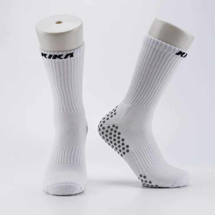Compression soccer custom non slip grip football socks with custom logo for unisex men