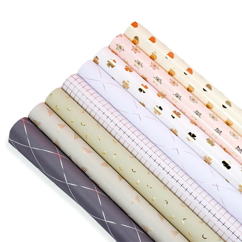 High Quality Wholesale Customization Wrapping Paper Sweet Style Four-leaf Clover Gift Paper Spot Packaging Paper