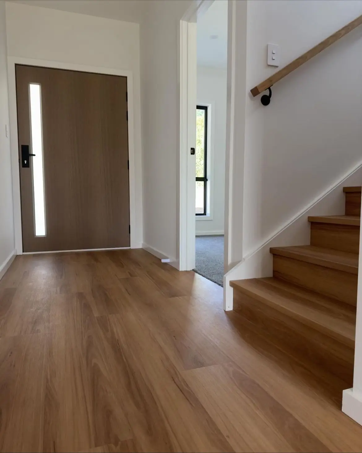 SJFLOR Tile Emboss Planks ESPC Vinyl Flooring Vinyl in Register SPC Wood Flooring Oak EIR PVC Indoor European More Than 5 Years