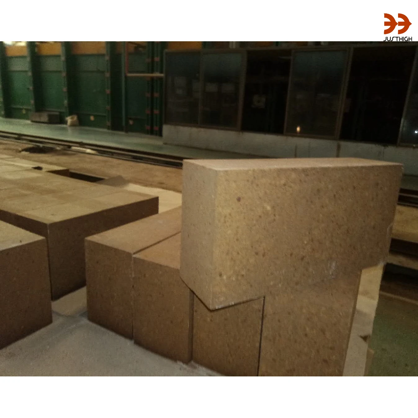 Custom Manufacturer Supply Magnesium Refractory Materials fired MgO Brick Magnesia Refractory Brick