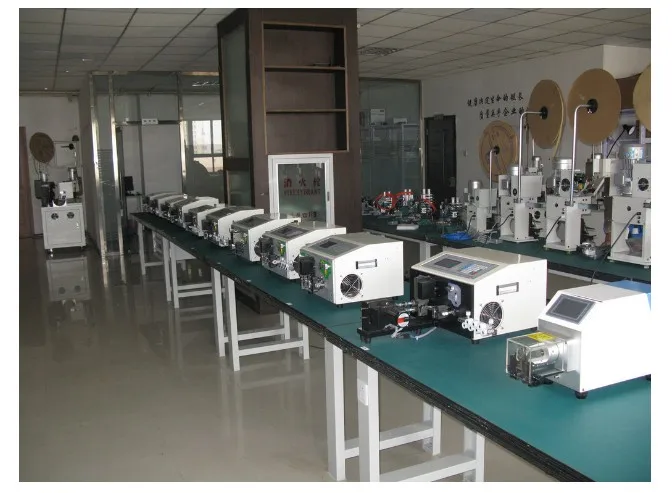 CHINA Automatic Jacket Cable Cutter Stripper Tool Multi Core Wire Cutting Stripping Machine