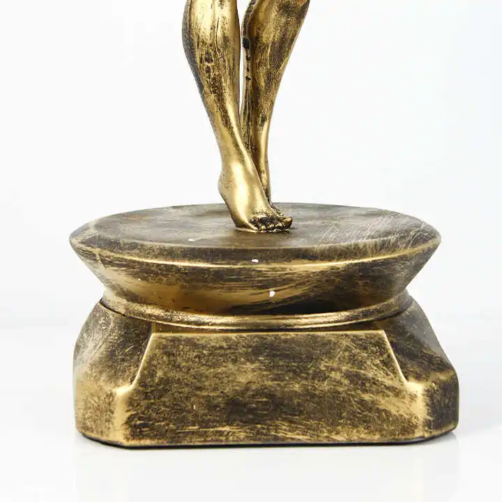 Factory wholesale price 58cm championship trophy