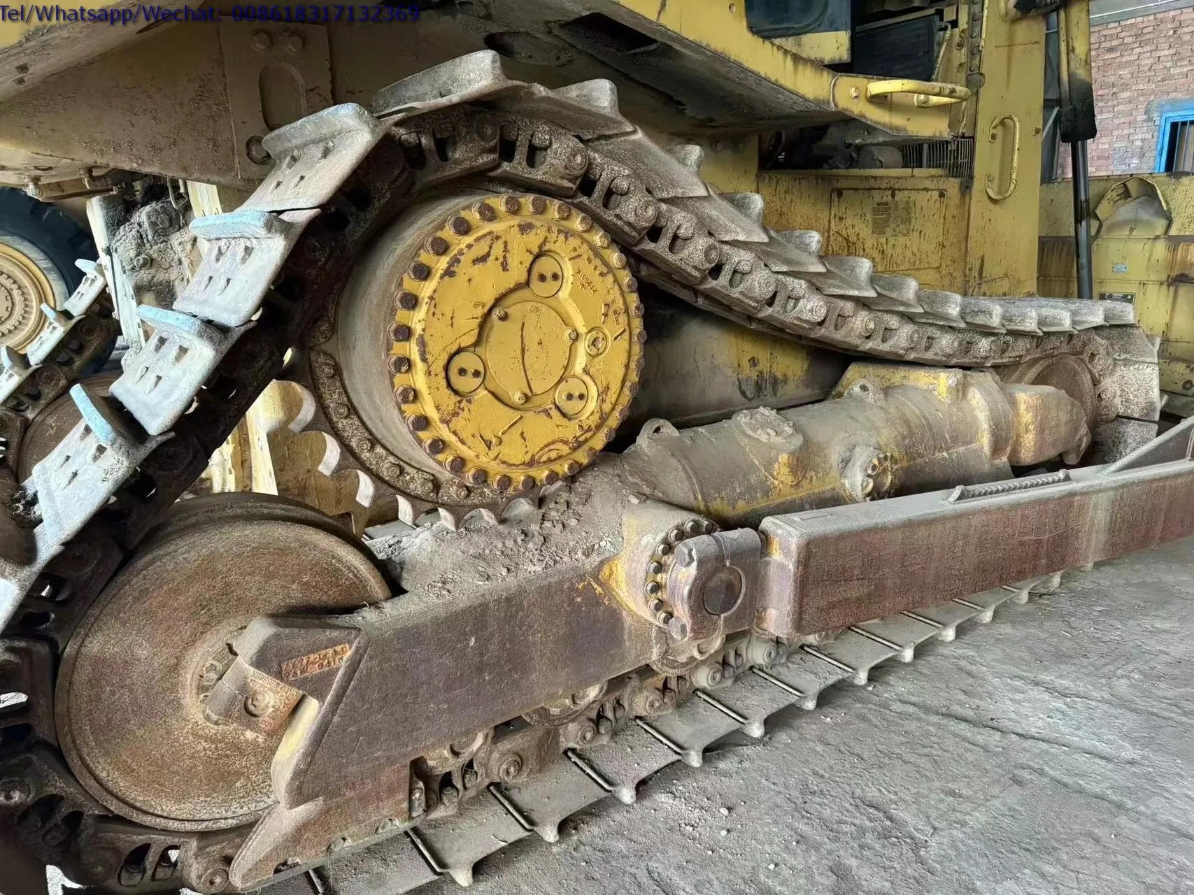 Original Paint Used Cat D7R Bulldozer Japan Made Caterpillar D6D D6R D7G D7R Crawler Bulldozer with Rippers