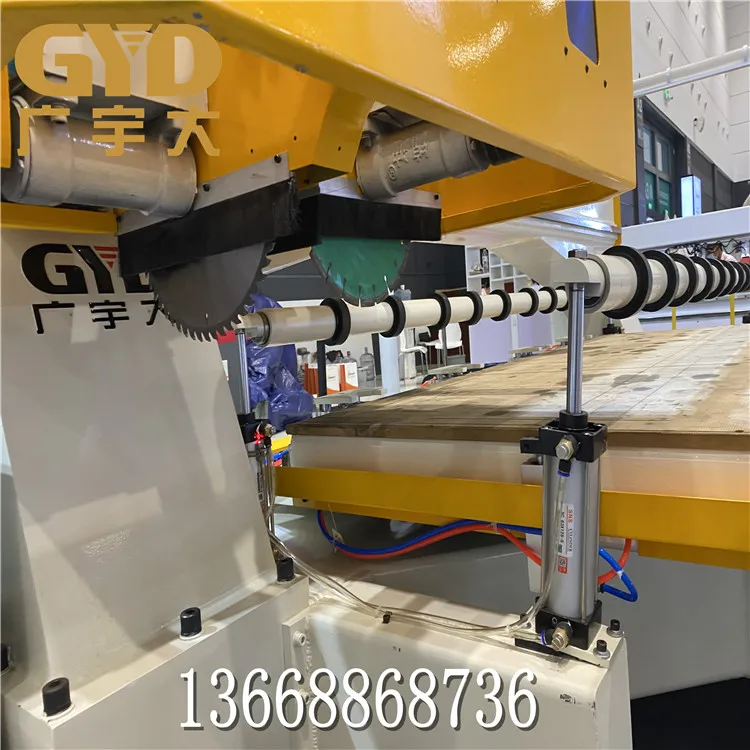 China High Precision GYCJ1220A Wood Cutting CNC Beam Panel Saw For Woodworking