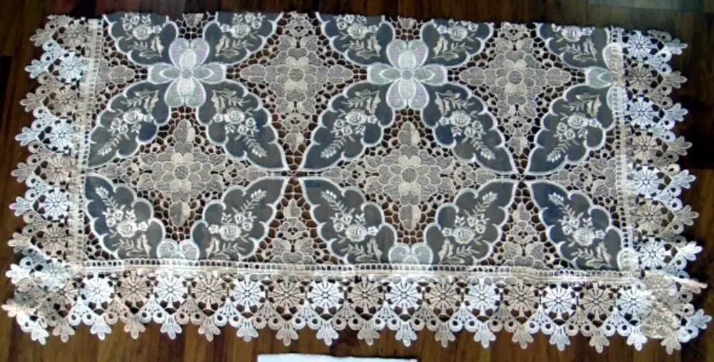 Machine Made Lace Table Cloth