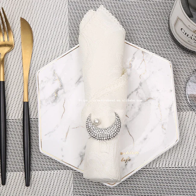 2022 New Design Moon & Star Sparkle Crystal Rhinestone Diamond Napkin Ring for Wedding
