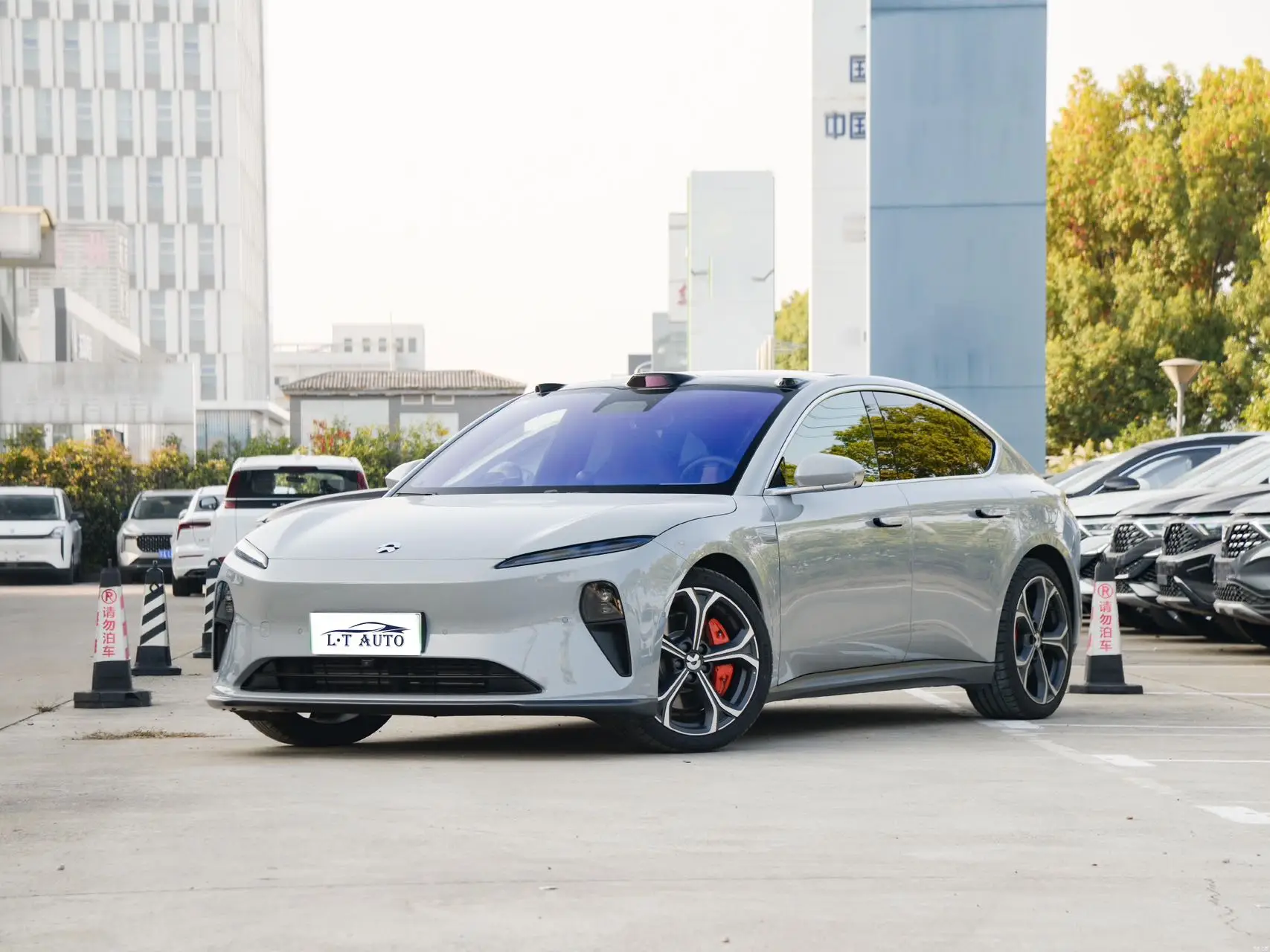 NIO Электрический автомобильный Новый энергетический автомобиль ET5 ES6 ES8 2024 дальнего действия электромобиль 5 мест евв спортивный седан