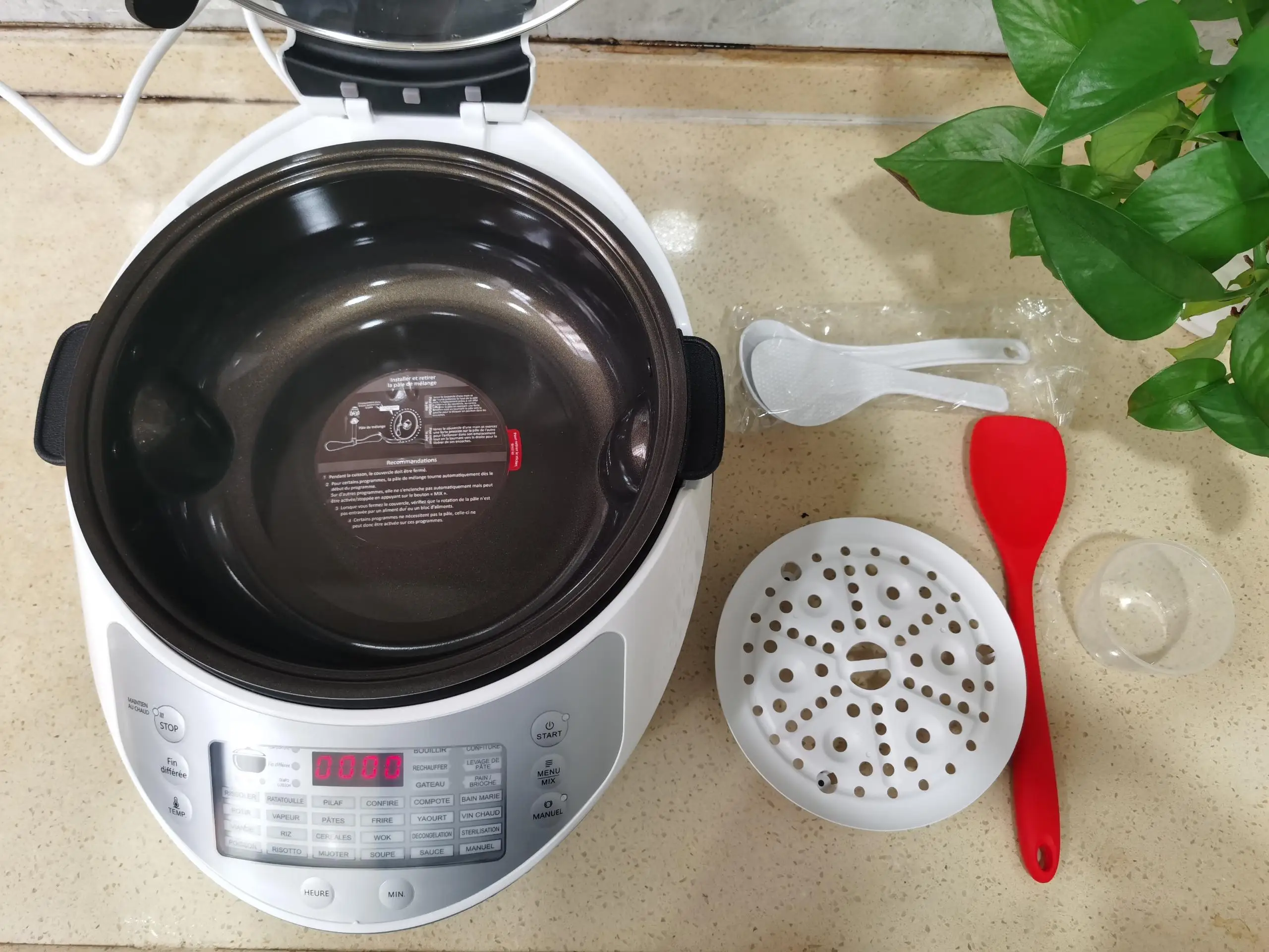 2023 Newest Factory Direct 5L Automatic  Intelligent Cooking Robot Lazy Helper Touch Screen Cooking Machine